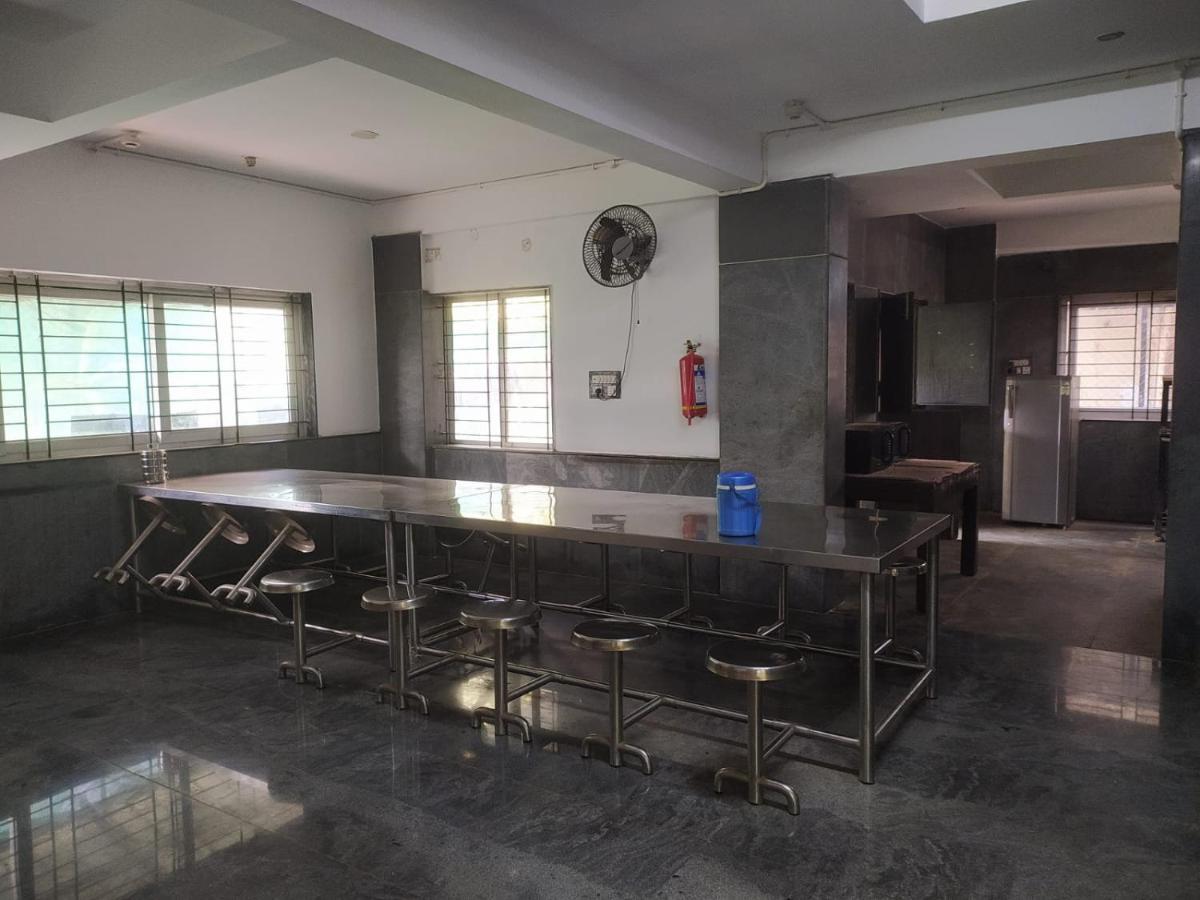 Sry Comfort Residence Bangalore Exterior photo